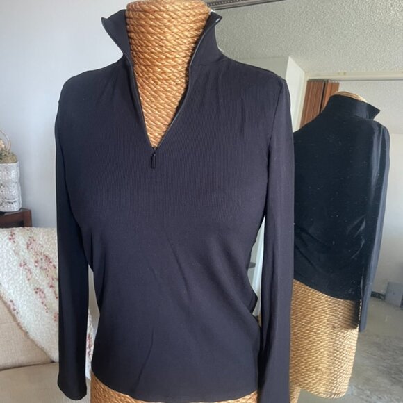 Tahari Ribbed Top - Picture 2 of 5
